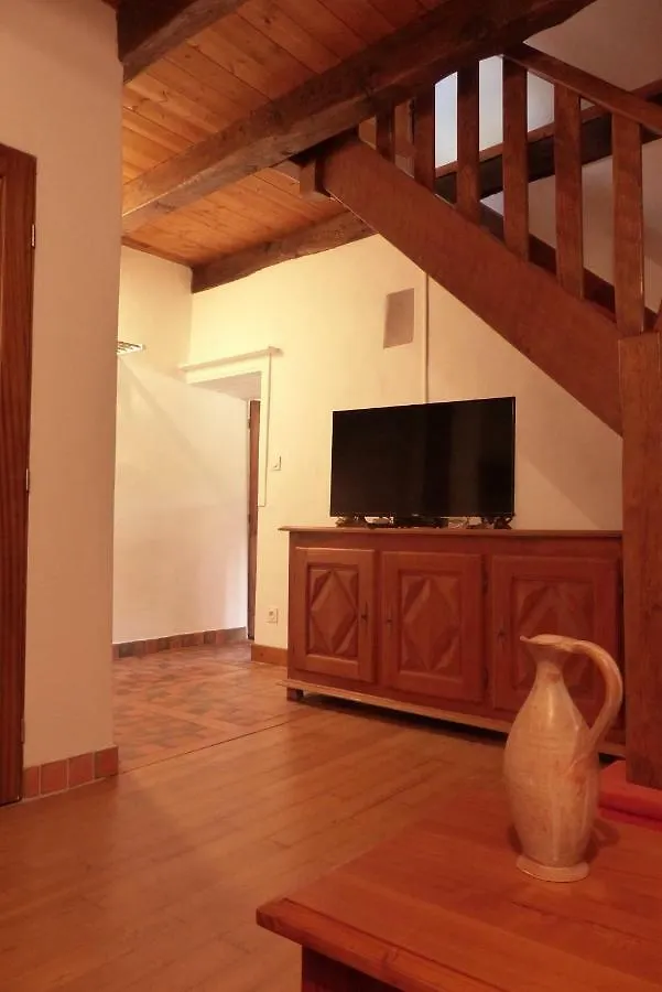 Hébergement de vacances Gîte l'Orée du bois - maison individuelle avec jacuzzi privé Frayssinet-le-Gélat France