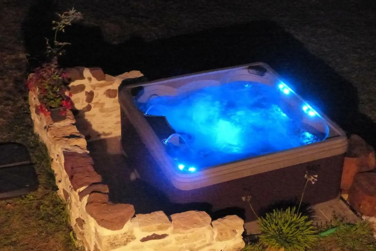 Gîte l'Orée du bois - maison individuelle avec jacuzzi privé Frayssinet-le-Gélat